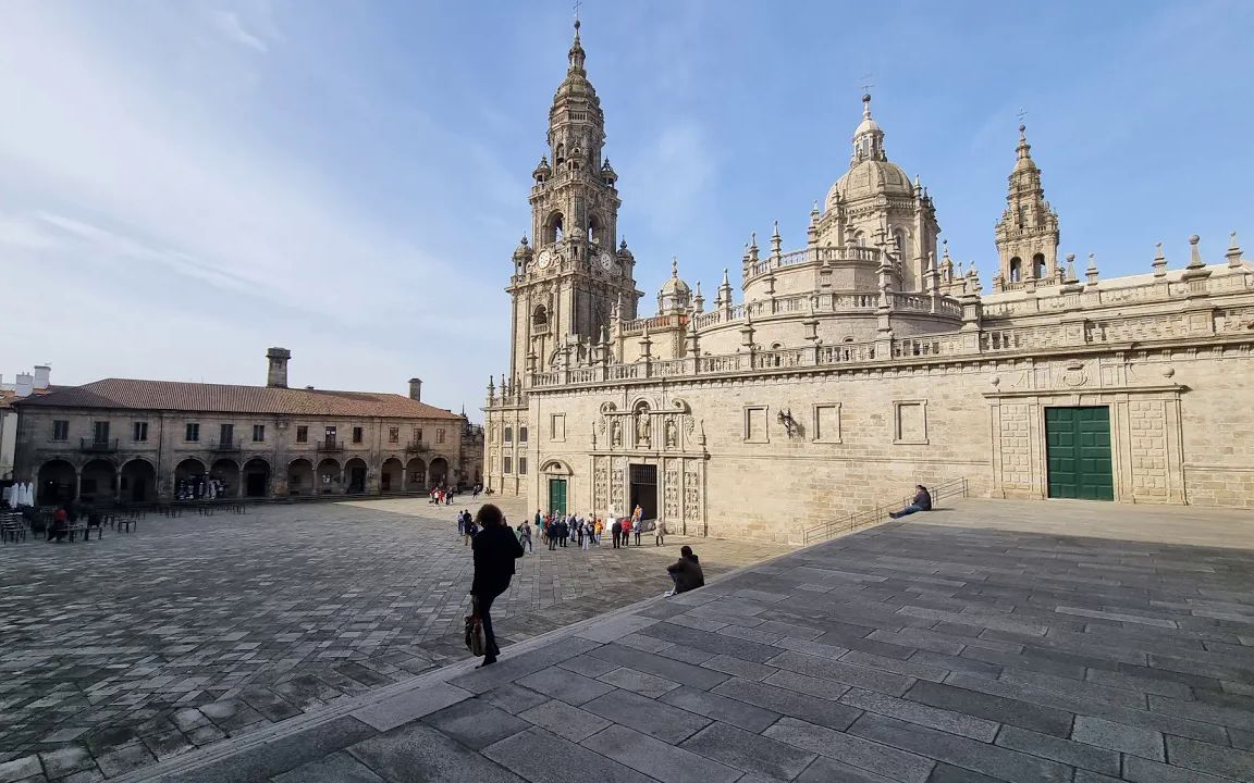 漫步在圣地亚哥,中世纪的朝圣地,到处都是宗教建筑(Spain)哔哩哔哩bilibili