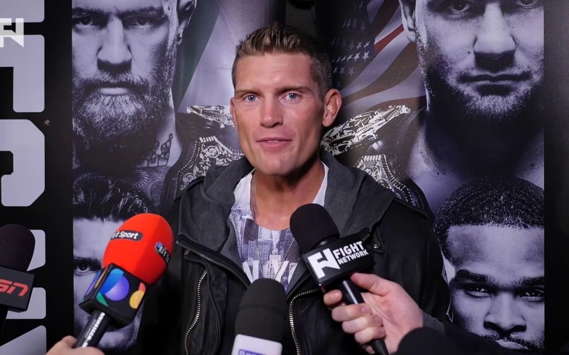 ufc205-"神奇小子"斯蒂芬·汤普森的赛前采访: 自信能击败面粉