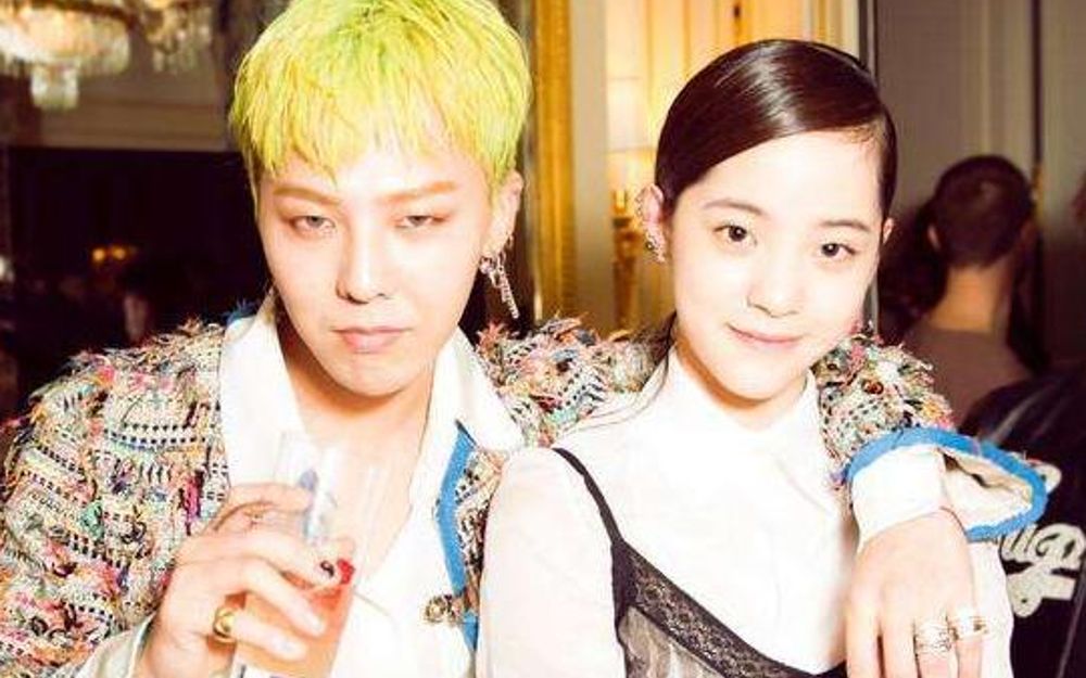 欧阳娜娜神仙人生与权志龙亲密合照又被比伯点赞我酸了