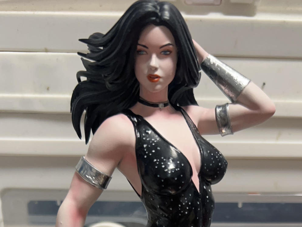 dc漫画英雄:神奇少女:唐娜-特洛伊 (donna troy)