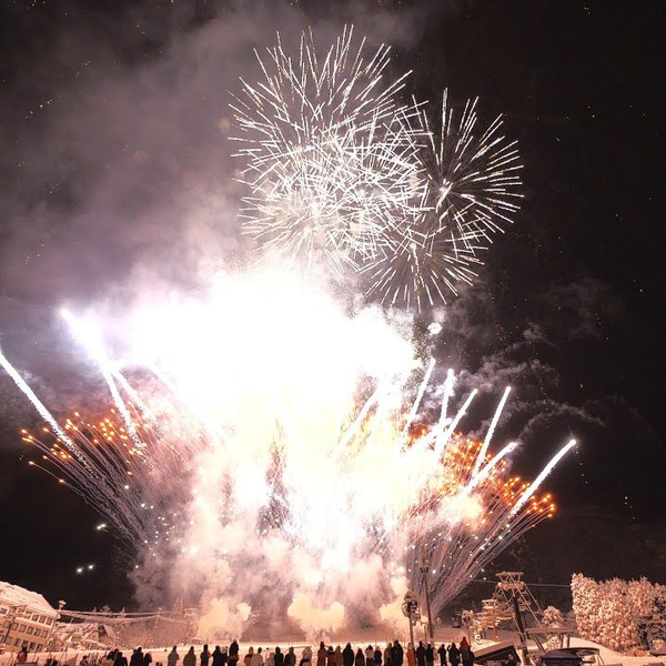 2024】第47回白马五龙雪祭花火大会完整版信州烟火工业_哔哩哔哩_bilibili