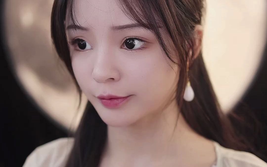 抖音小鹿会迷路04220809中午1203