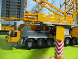 Descargar video: #0081#搬0018_模型_利勃海尔Liebherr LG1750和LR1750模型展示