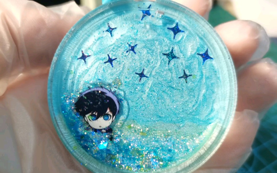 《两面不一样》