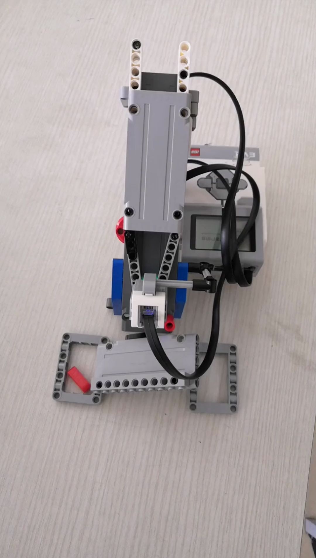 活动作品乐高ev3智能分拣机器人