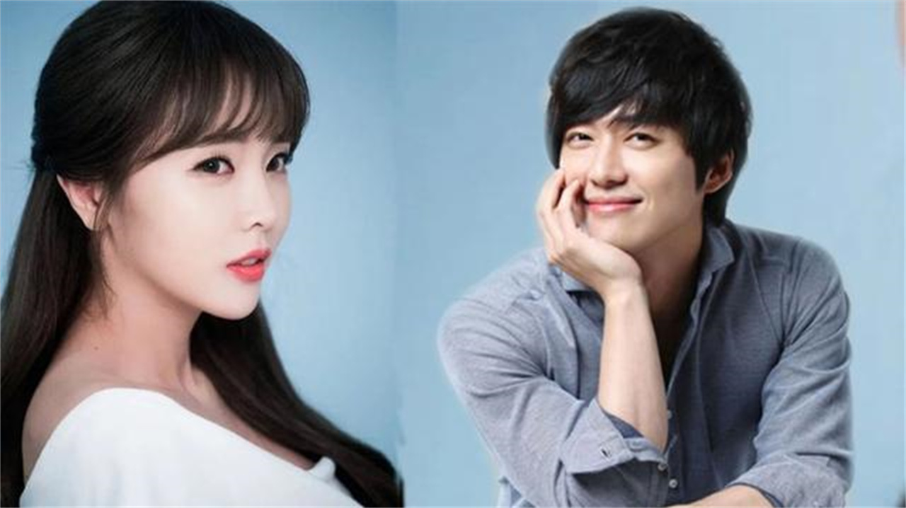 洪真英与老公恩爱时刻南宫民超man,抱着洪真英直接扔上床