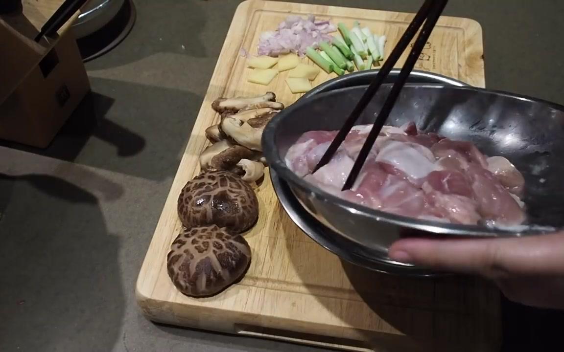 [图]《bob叔》北菇滑雞煲仔飯 - 雲加快車謀殺案