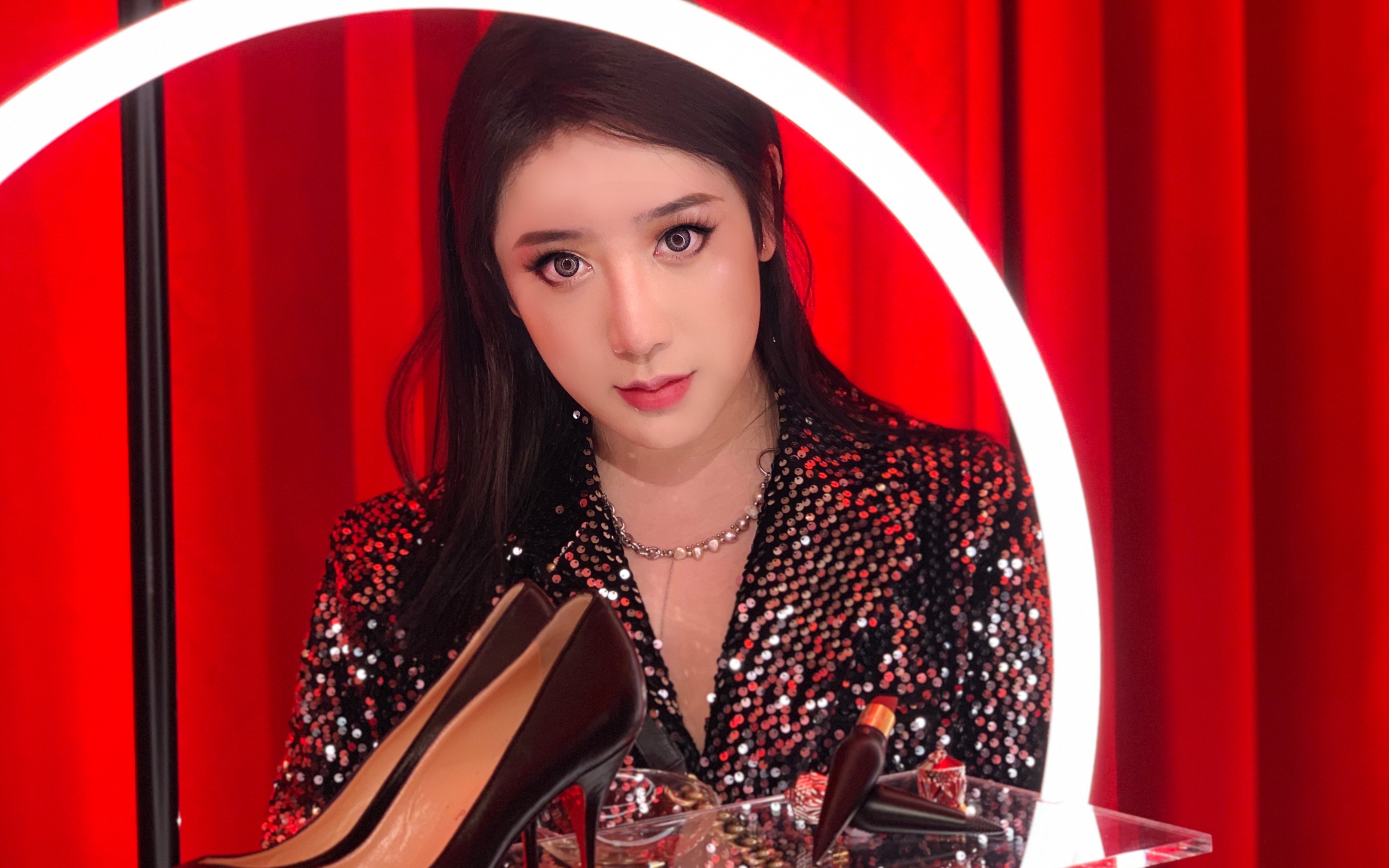 吉阿星跟着贵妇一起参加guccicl彩妆发布会vlog