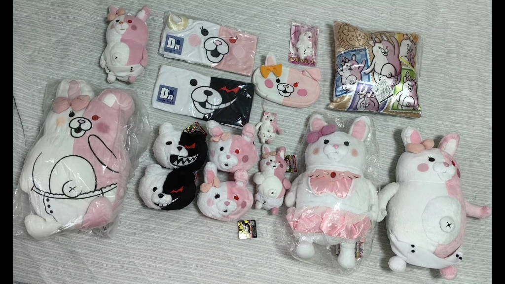 日本原装正品 弹丸论破 黑白熊 兔美 黑白美毛绒玩具 超可爱 可售.