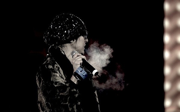 上猇周劲松2010年上海世博庆典广场跨年晚会日不落2