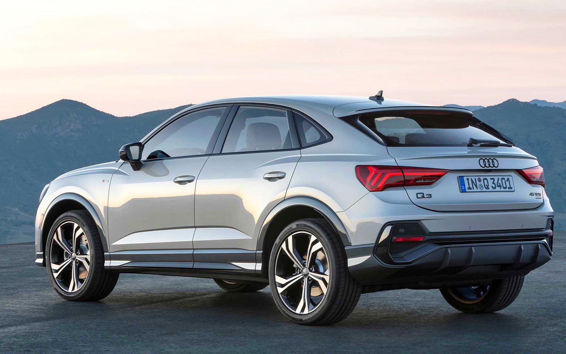 奥迪2020款 q3 sportback~豪华suv