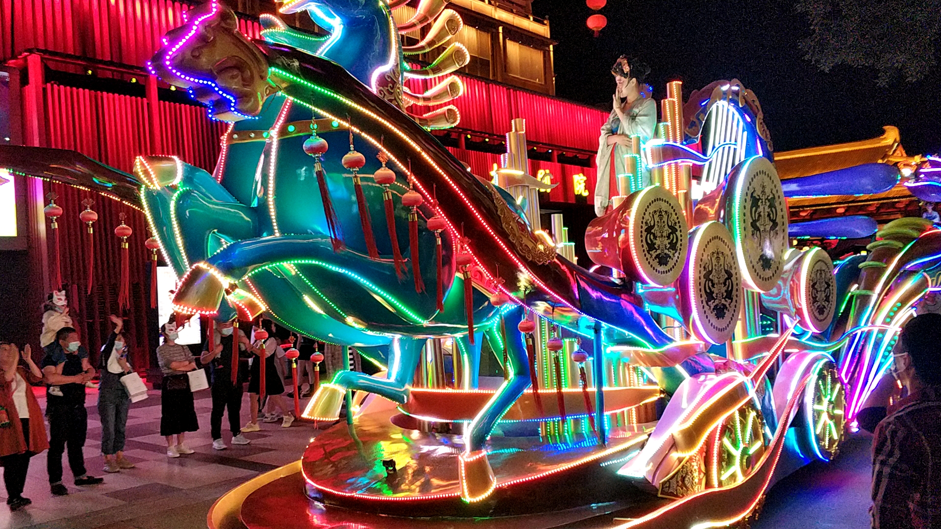 西安大唐不夜城花车巡游