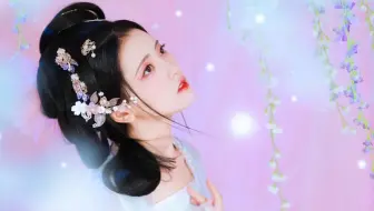 【汉服摄影】花蕊夫人，一时惊起流莺散，踏落残英满地红。