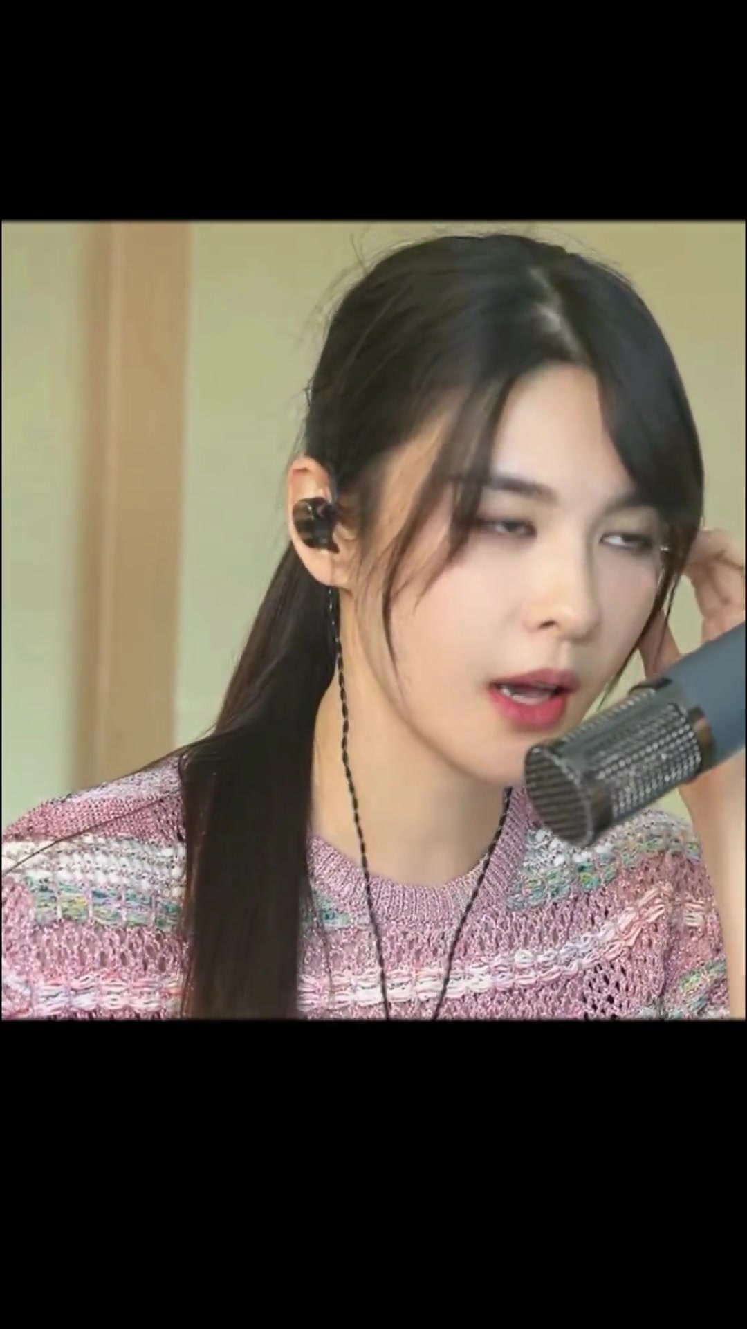 小凤九神级翻唱春泥完整版才艺主播人美歌甜喜欢主播的点这里小凤