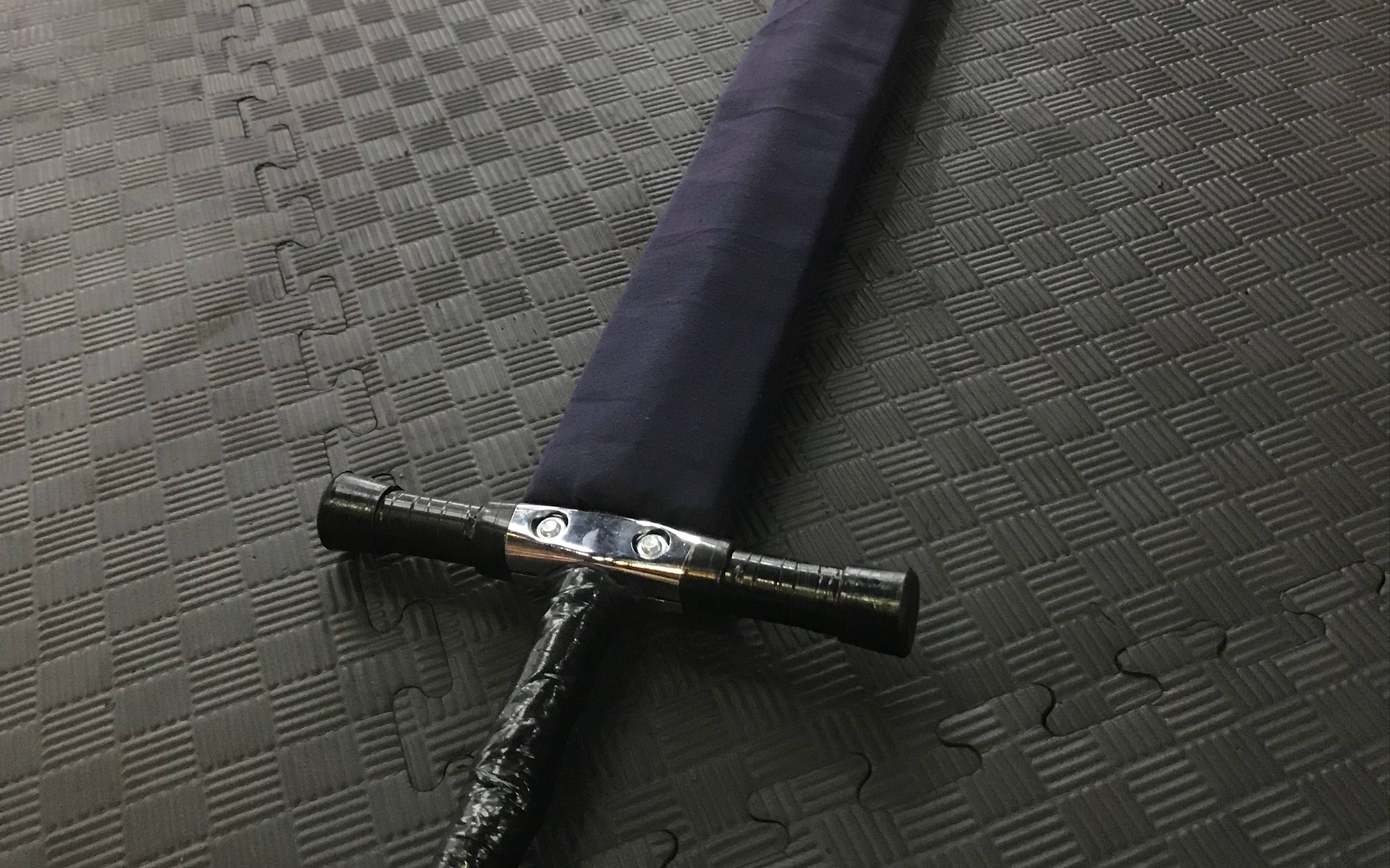 打海绵剑就安全了不带护具便会败北