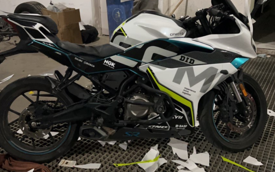 春风cf 250sr cbs版 校内封闭路首测 小弹射起步