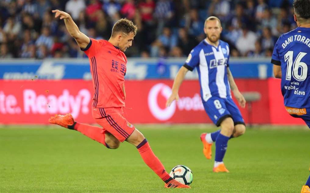 【贾努扎伊个人集锦】 laliga 14/10/2017 阿拉维斯0-2皇家社会(含