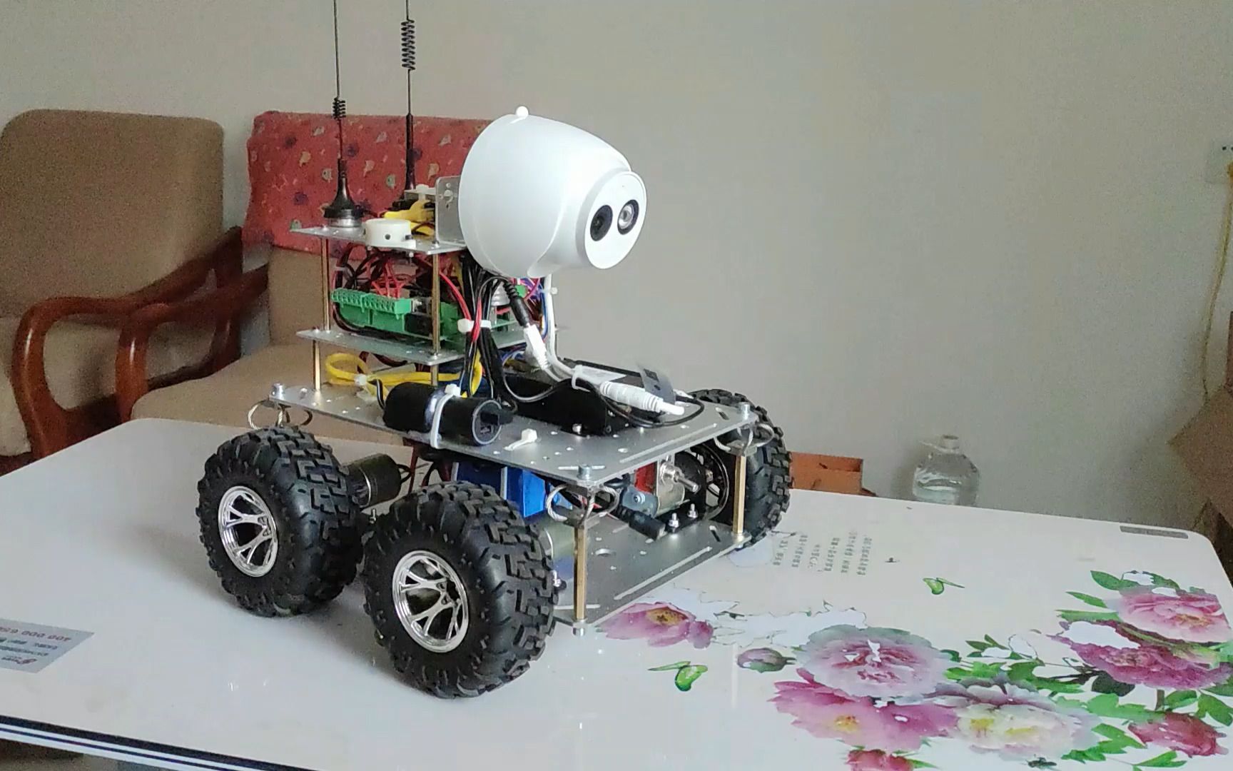 "真"4g远程网络遥控车