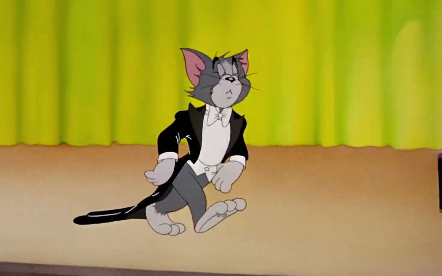 猫和老鼠:汤姆 走了一个小时还没碰到钢琴!