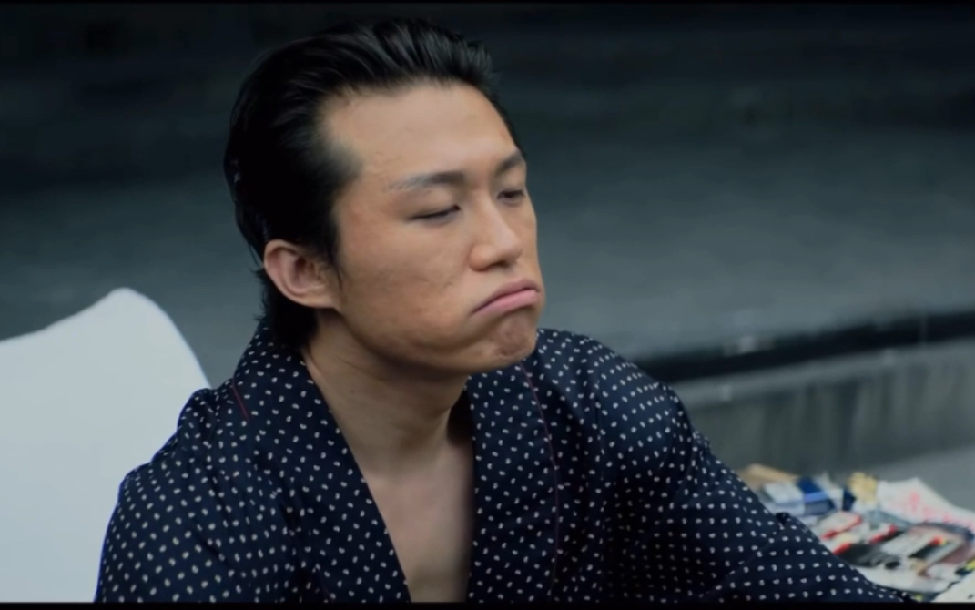 孙岩-于永义4【拿酒漱口】