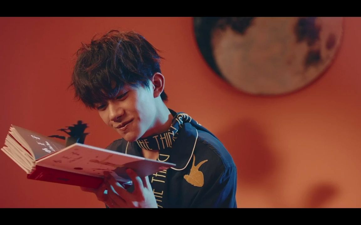 易烊千玺 小王子