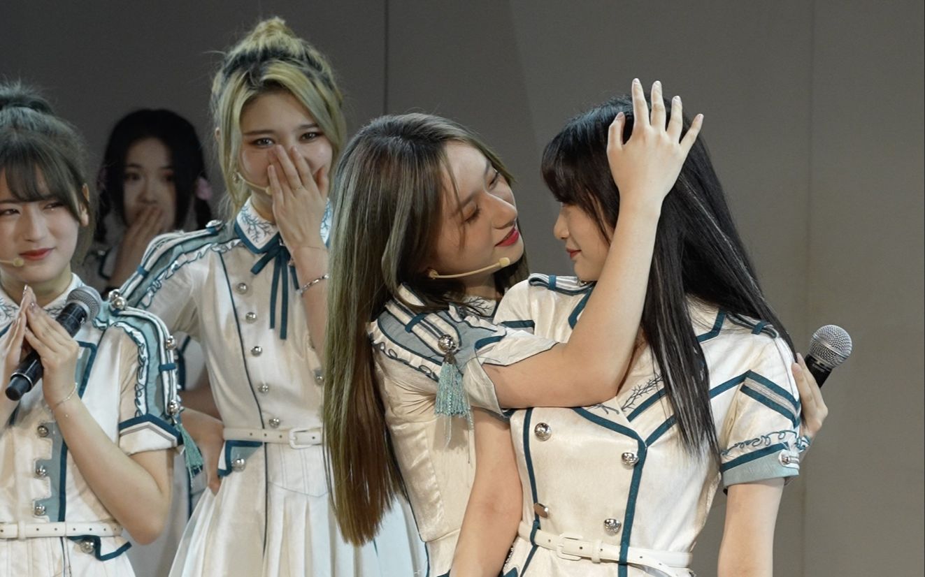 hii饭拍h队性感热舞引尖叫连连20210504mc4赵天杨郝婧怡林舒晴农燕萍