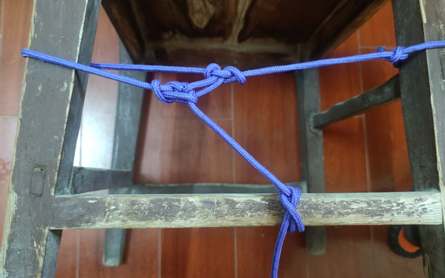 可以把你的力气放大很多倍的"超酷滑轮组"绳结技巧