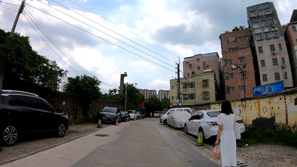 骑着单车到处跑 广州天河员村新街2