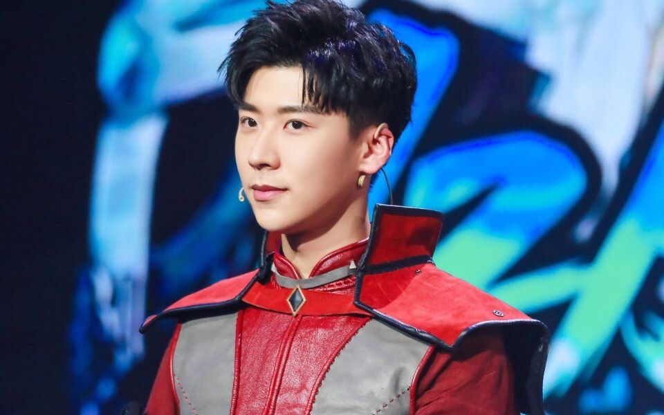 【王博文】171216字幕版王总的睡前故事