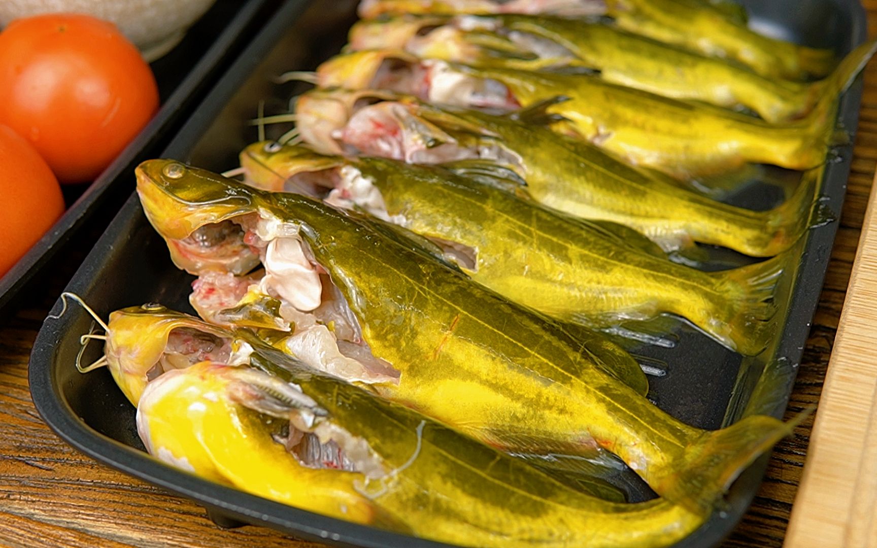 黄骨鱼三部曲,处理腌制涮火锅,汤鲜味美,肉嫩可口