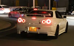 Tải video: 街拍-改装车聚会 R34 GTR...