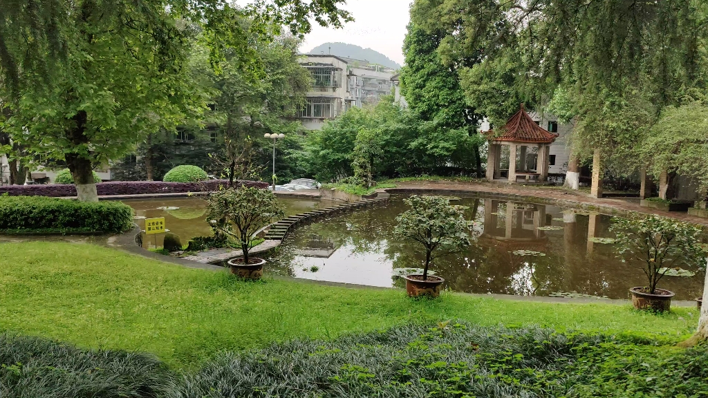 重庆邮电大学校园美景