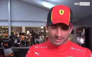 Download Video: 【Carlos Sainz】55赛后接受采访：我想我会和兰多去喝一杯哈哈，我的第一名离不开他的帮助｜F1 新加坡大奖赛 2023🇸🇬