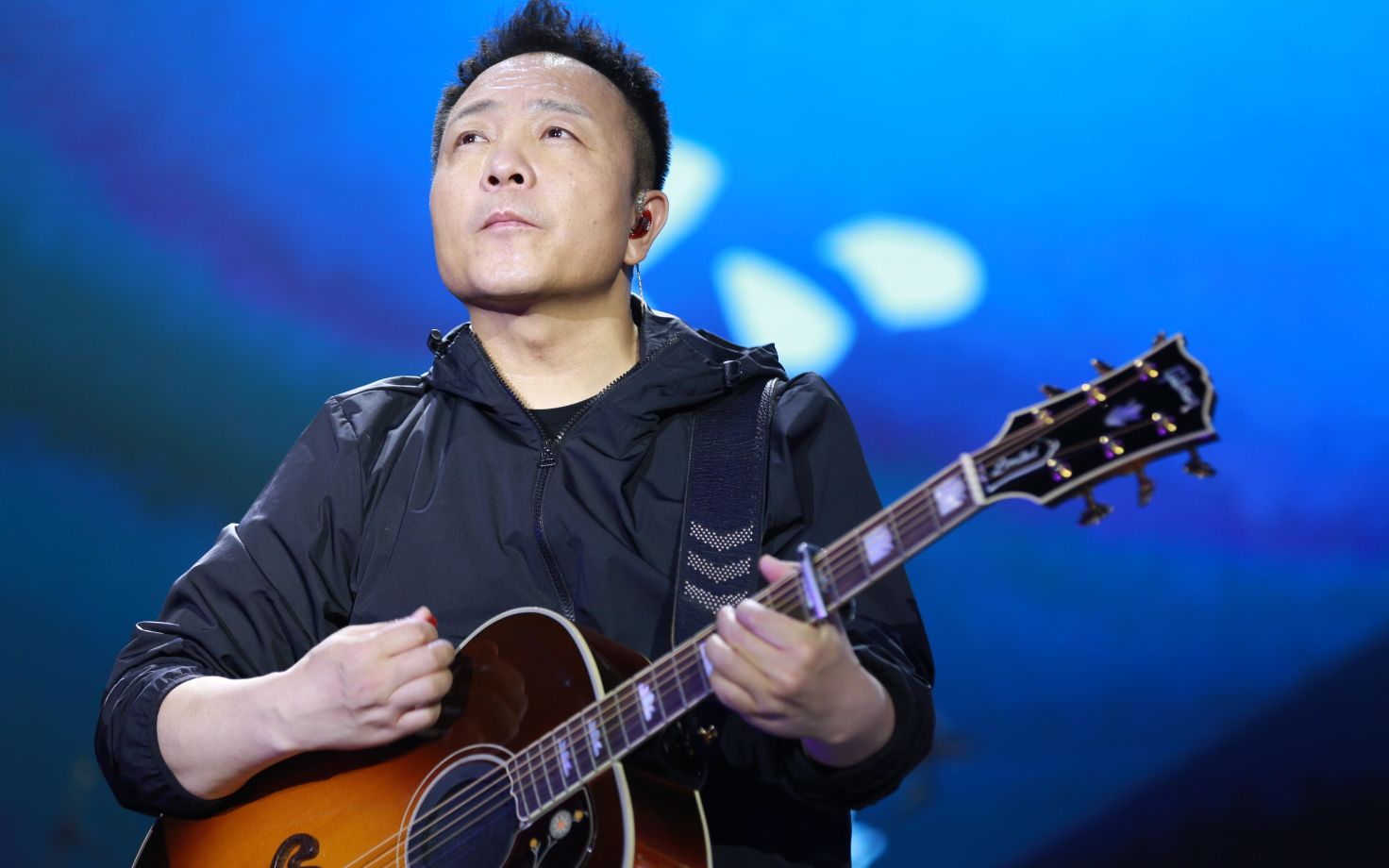 想成为官方系列第一期许巍喜悦