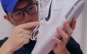 Скачать видео: 三百就能入手的NIKE大气垫实战鞋！真的好穿吗？