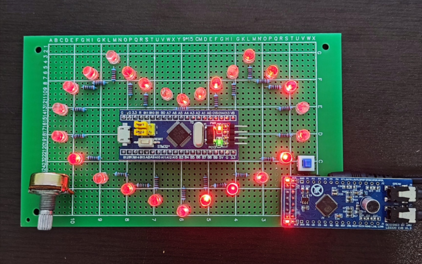 基于STM32语音控制流水灯哔哩哔哩bilibili