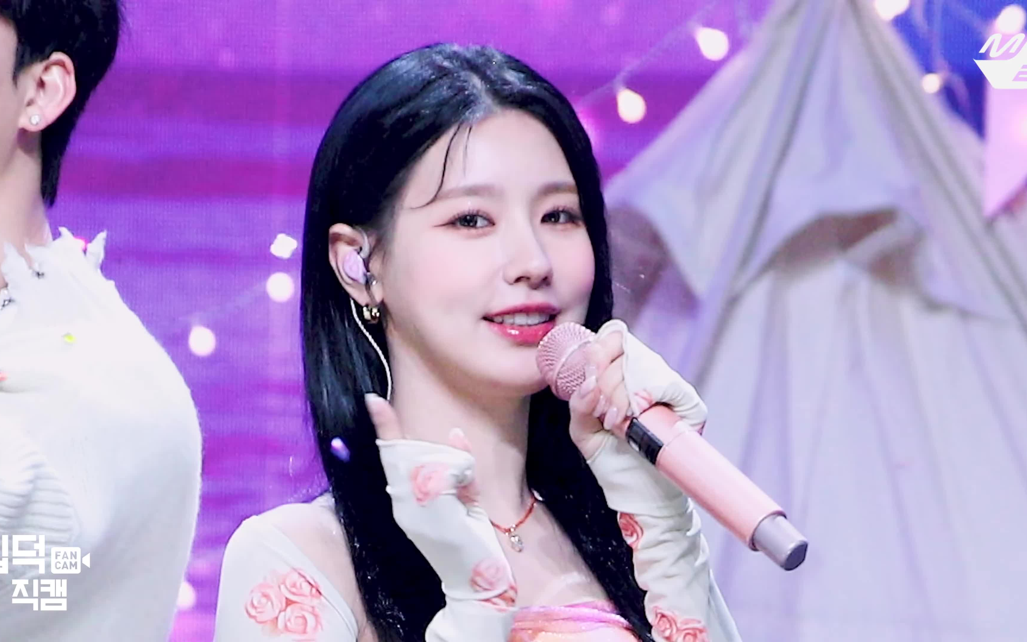 (g)i-dle 赵美延 4k横版直拍 mc合作舞台 230223