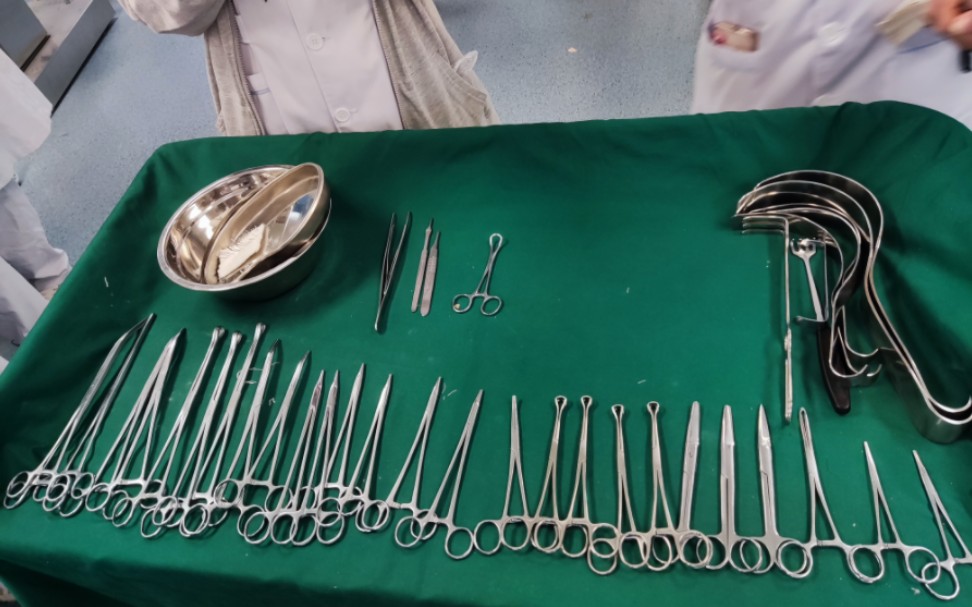 外科手术台常用器械认识