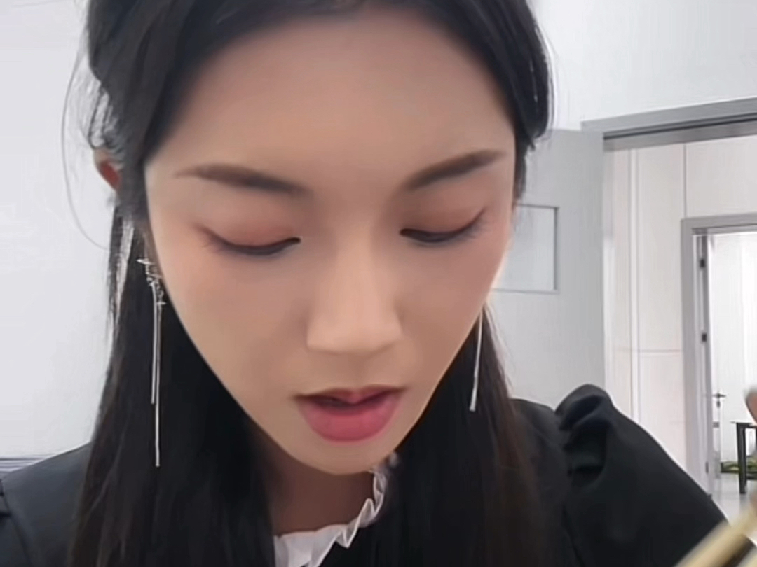 卢c鹿鹿 10.16片场浅播 直播录屏分享