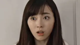“合租室友为了保护我 要跟我假装恋爱”  假恋爱 真心动，这个设定好磕！