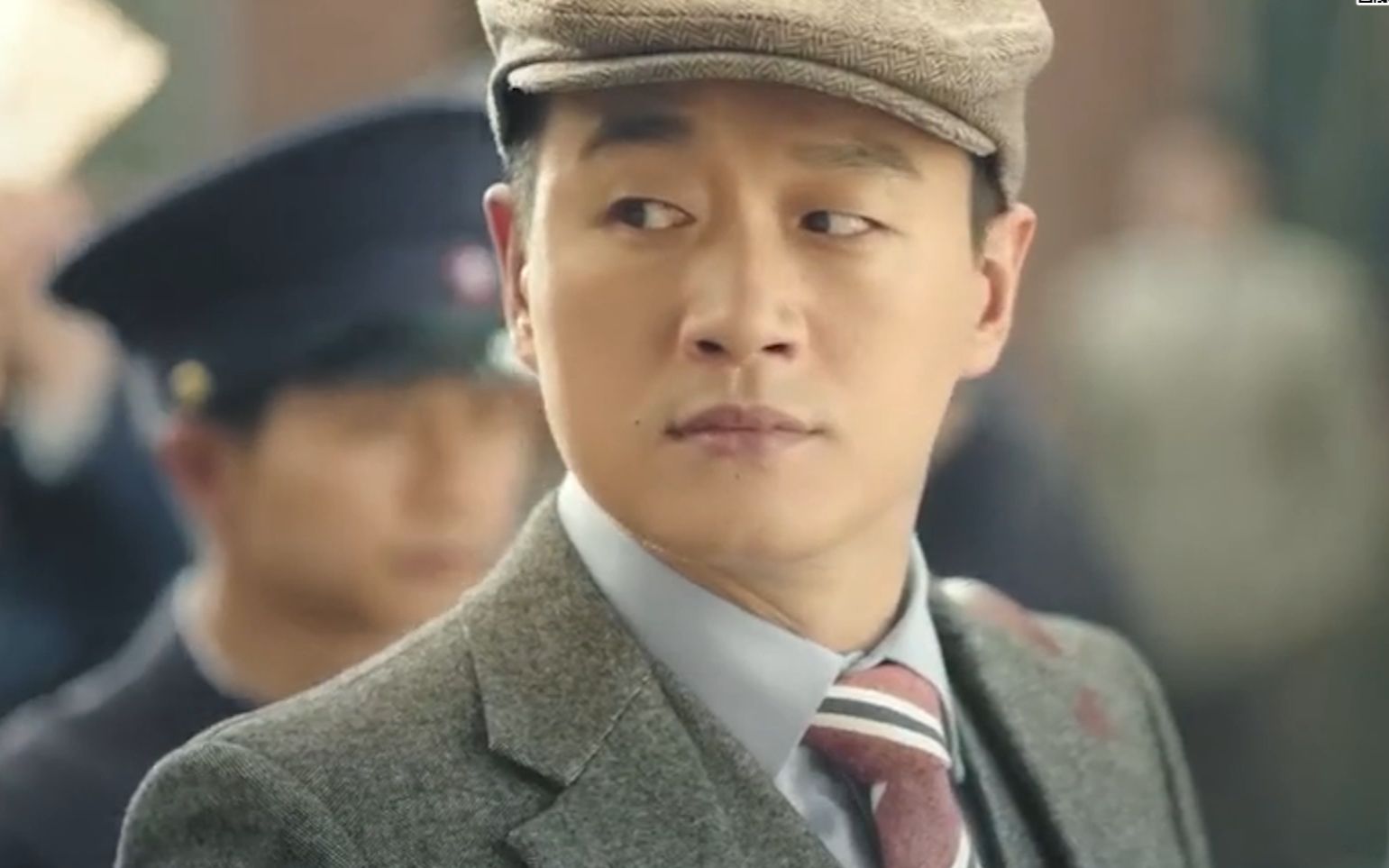 奔腾年代金灿烂醉酒撩拨常汉卿常汉卿失控亲上灿烂害羞回吻