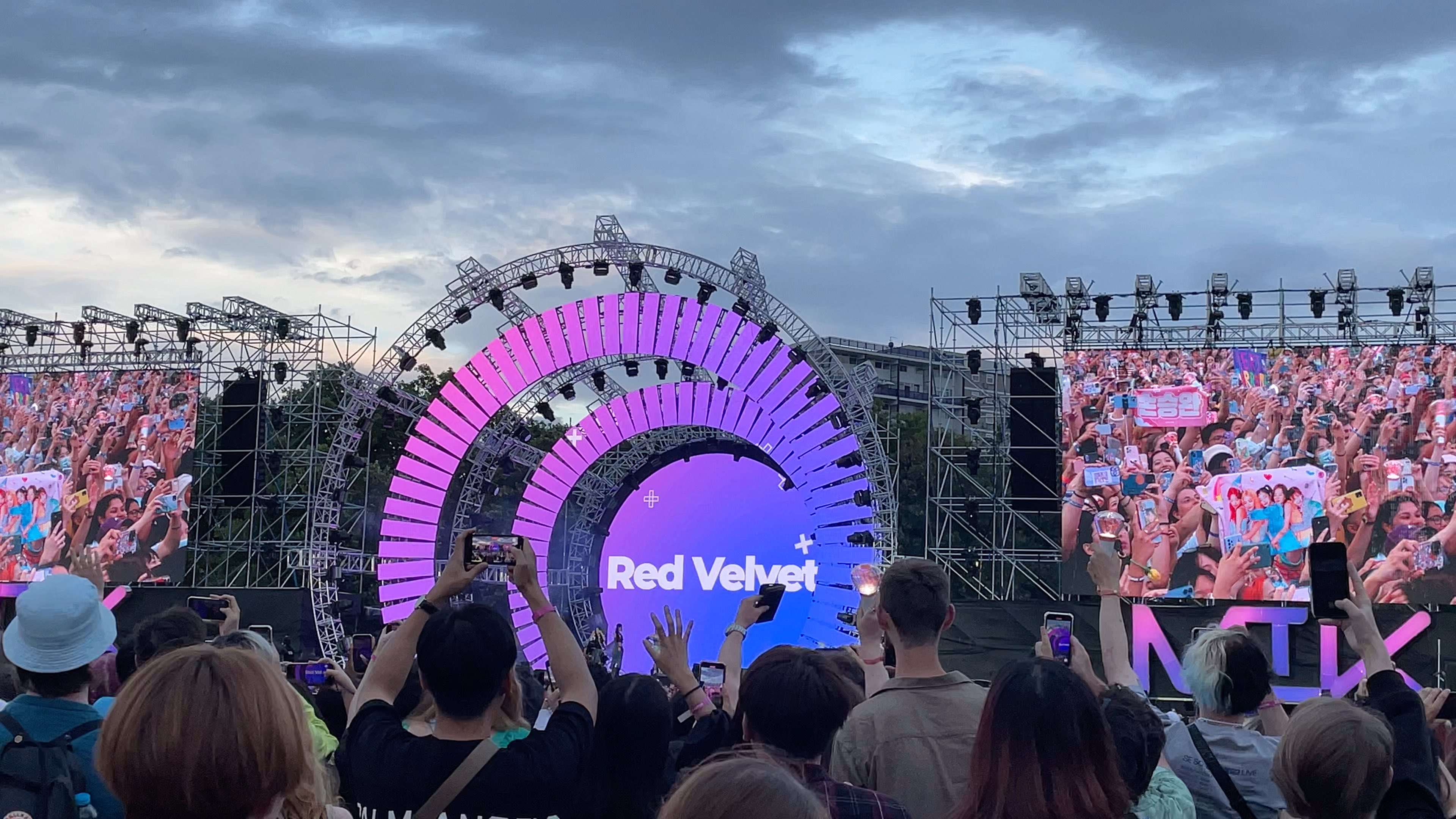 redvelvet伦敦mik音乐节feelmyrhythm