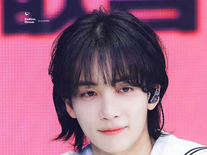 看看被克拉哄害羞的小涵姐