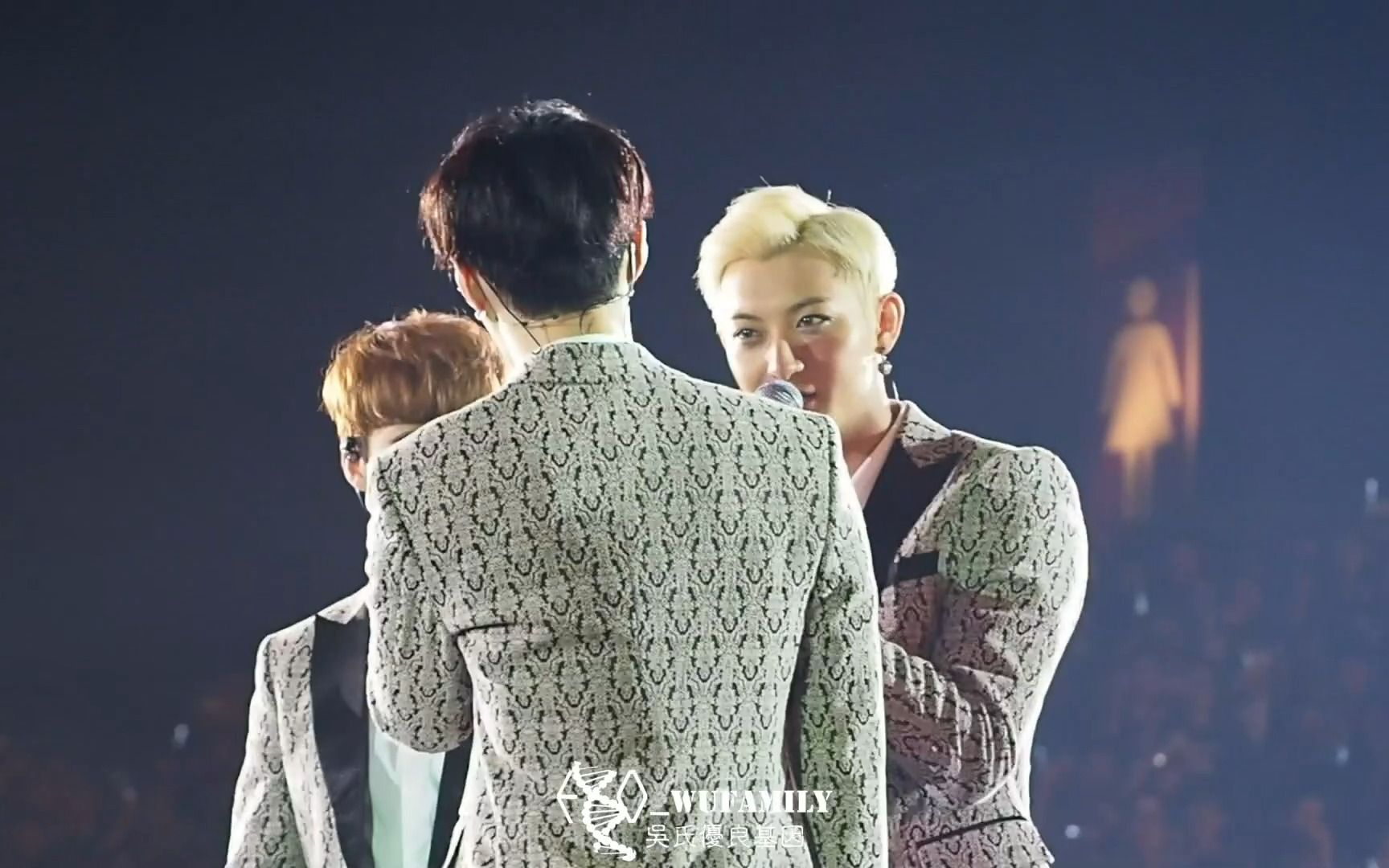 140602 TlP IN 香港 TALK FOCUS LUHAN LAY TAO哔哩哔哩bilibili