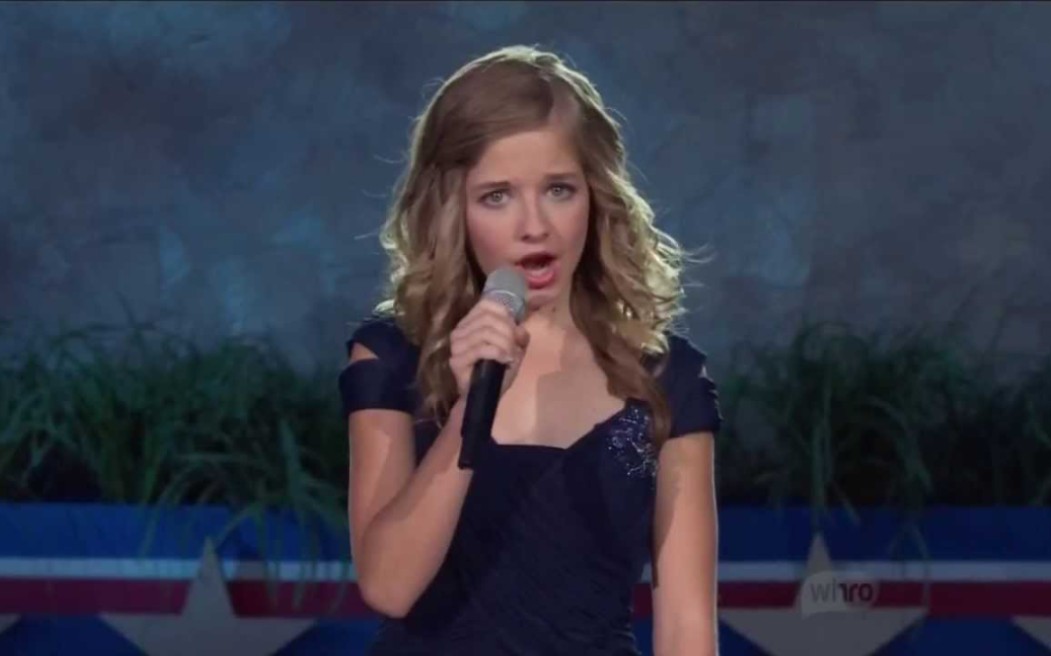 [图]Jackie Evancho ''Can You Feel The Love Tonight'' July 4th 2013