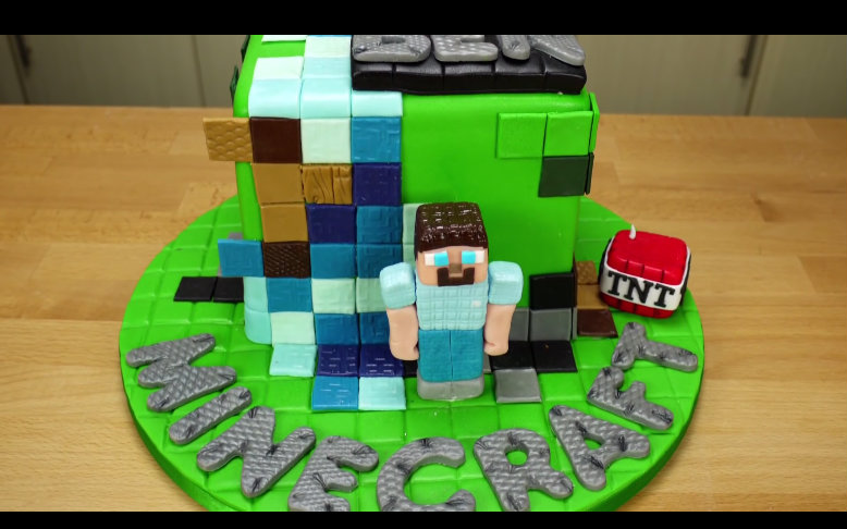 【funny酱搬运】教你如何做一个minecraft的主角蛋糕装饰- part 1