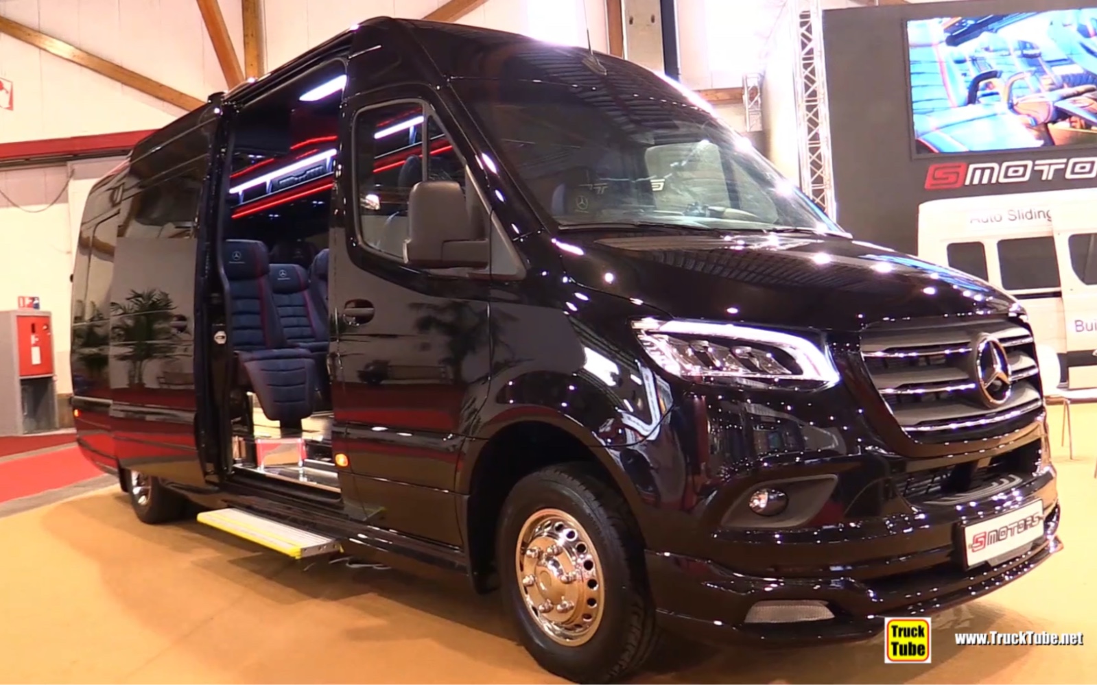 mercedes benz sprinter 519cdi#奔驰客车#b1a1a2