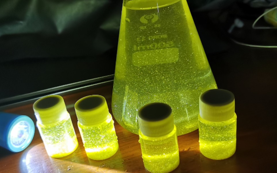 杭高钱江21届八班毕业纪念实验——黄金雨