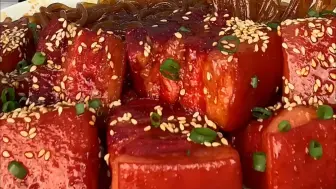 Скачать видео: 吃肉局｜大口吃红烧肉合集，红烧肉拌饭，炖粉条