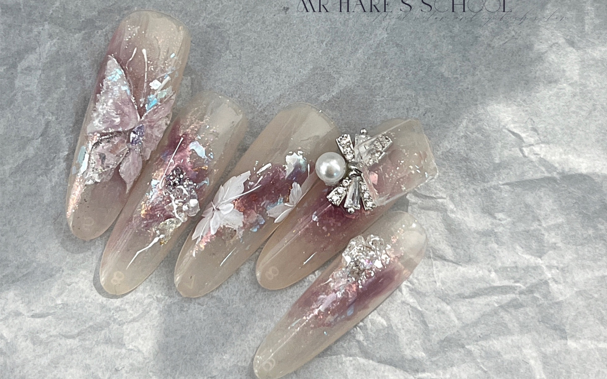 美甲店必学|3d立体彩绘蝴蝶美甲教程;学美甲,来菟先生美甲培训学校